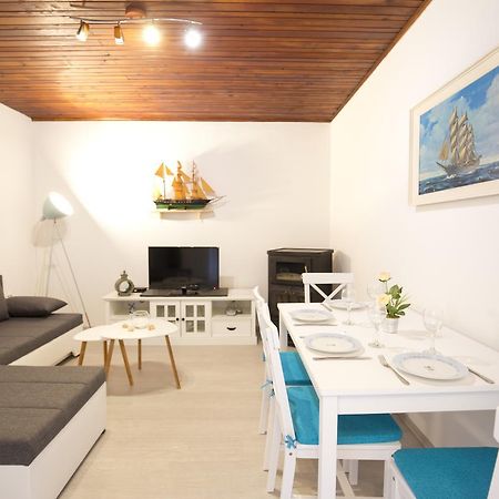Apartamento Corner Of Joy Vis Exterior foto