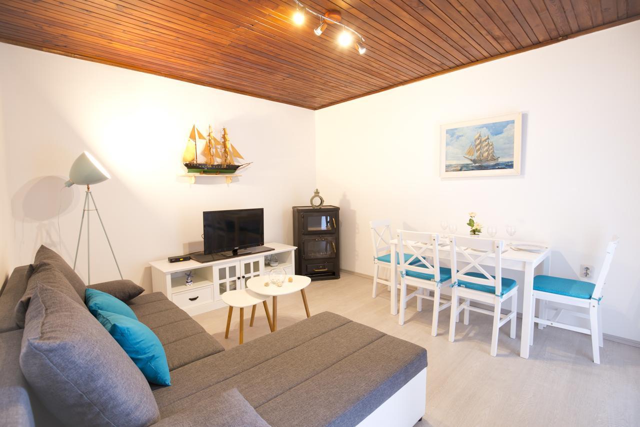 Apartamento Corner Of Joy Vis Exterior foto